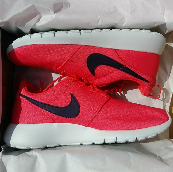 🔥 New Nike Roshe One (GS) Running Shoes Pink - Picture 5 of 6